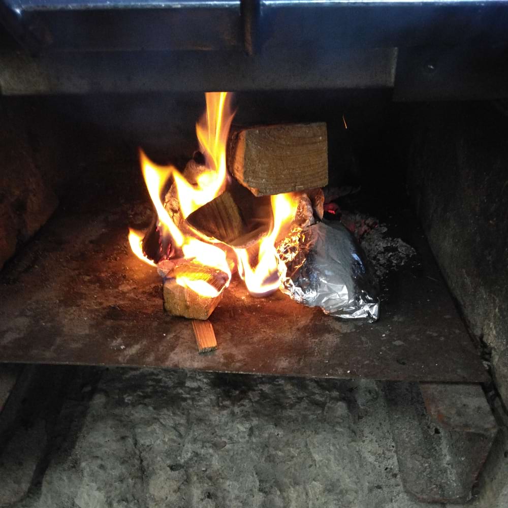 八王子　アウトドア かまどご飯1　薪火で炊飯 　羽釜でご飯　夕やけ小やけふれあいの里　【ふらかつ】　